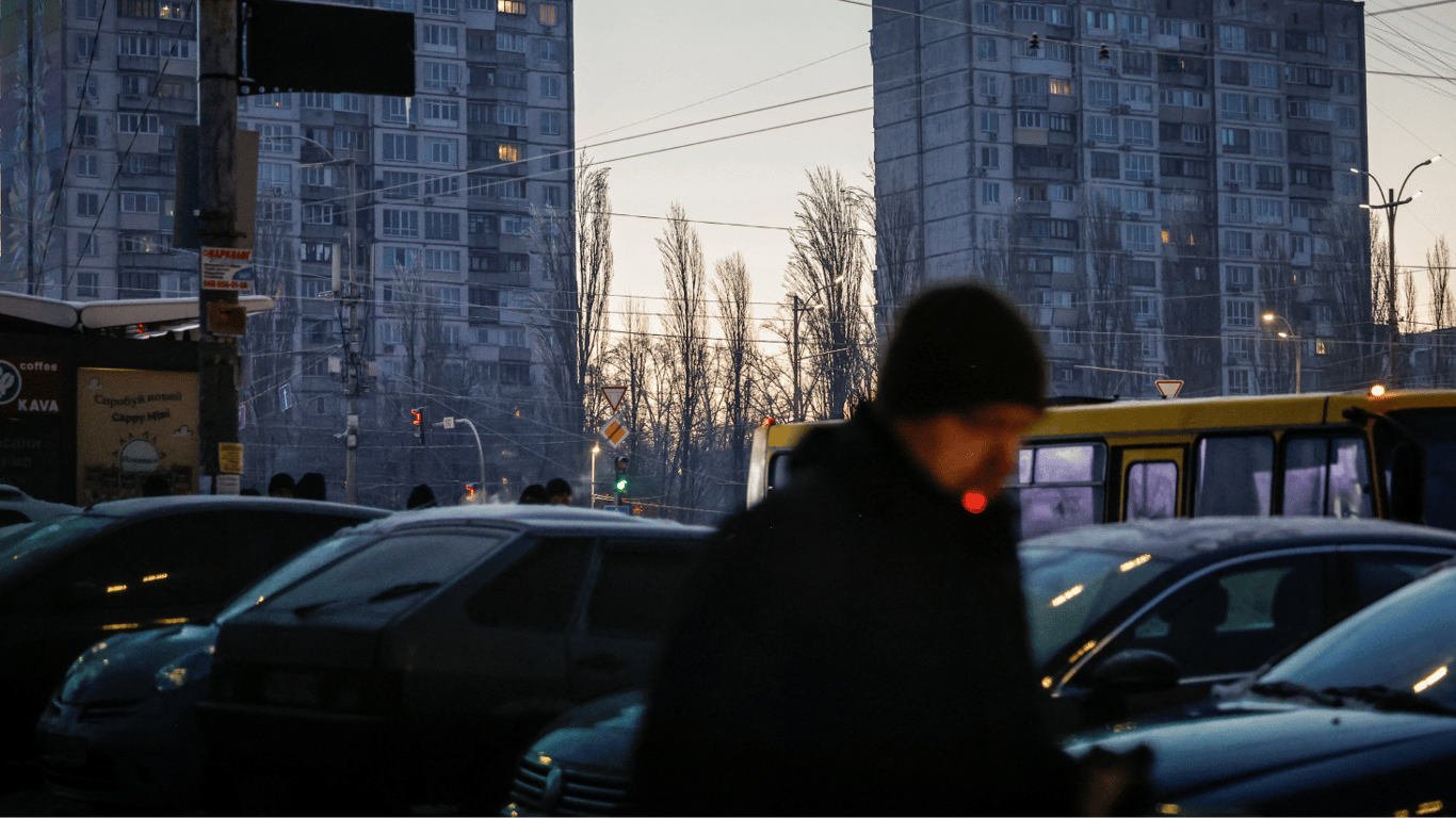Энергетический кризис в Киеве: без отопления остаются тысячи жилых домов