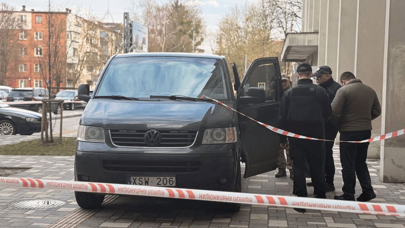 Затримання нападника на військового ТЦК