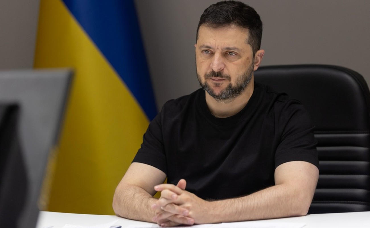 Zelenskyy Identifies Two Non-Negotiable Points for Peace: Donbas and Sanctions on Russia