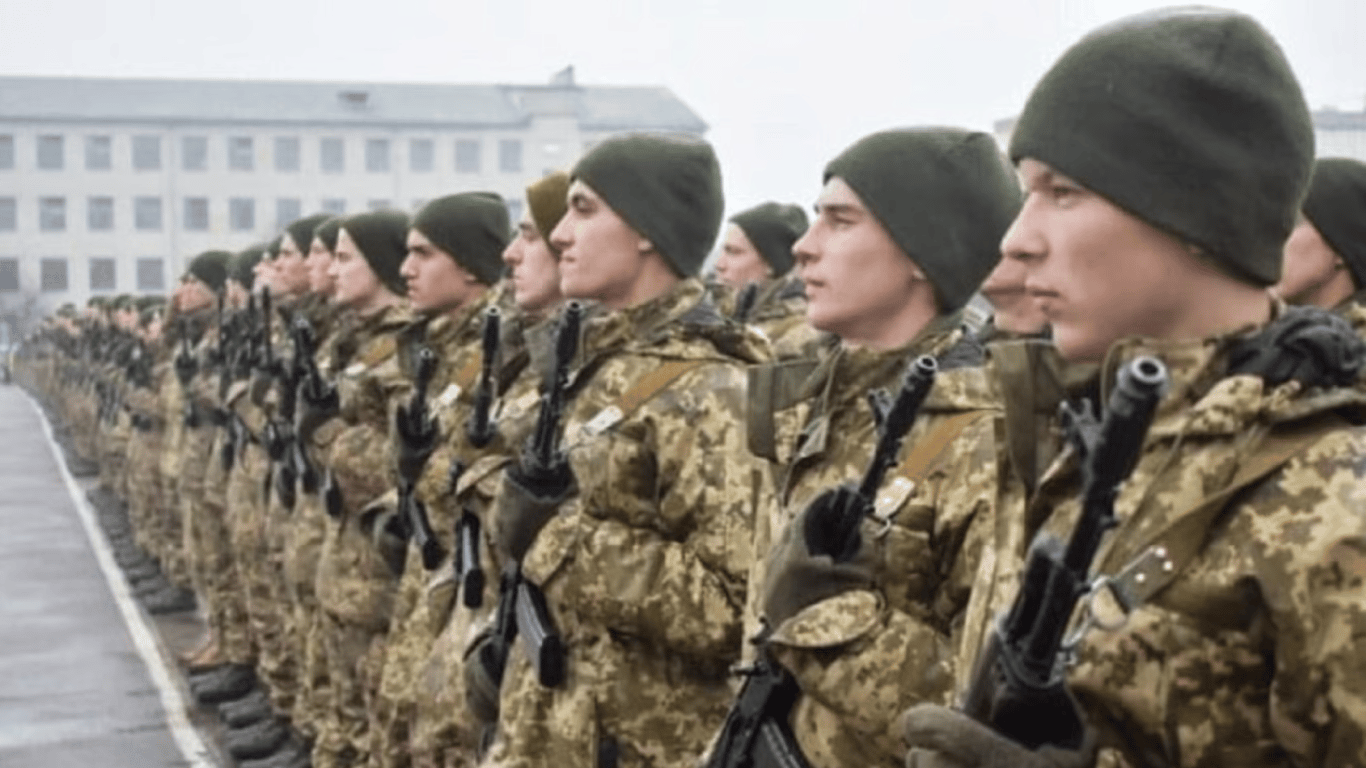 Мобилизация украинцев до 25 лет
