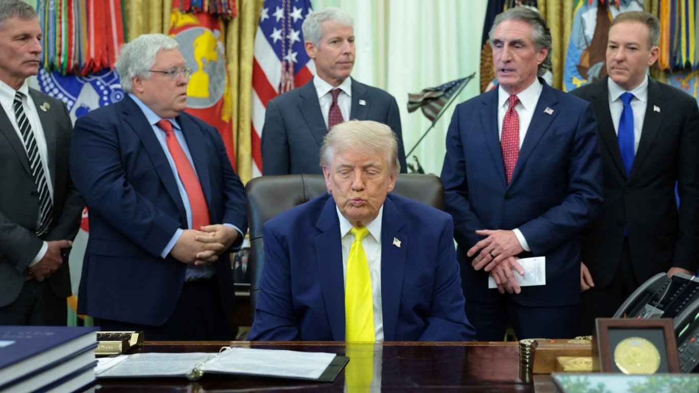US-Repräsentantenhaus stimmt für Ukraine-Hilfe: Trumps eigene Partei schert aus