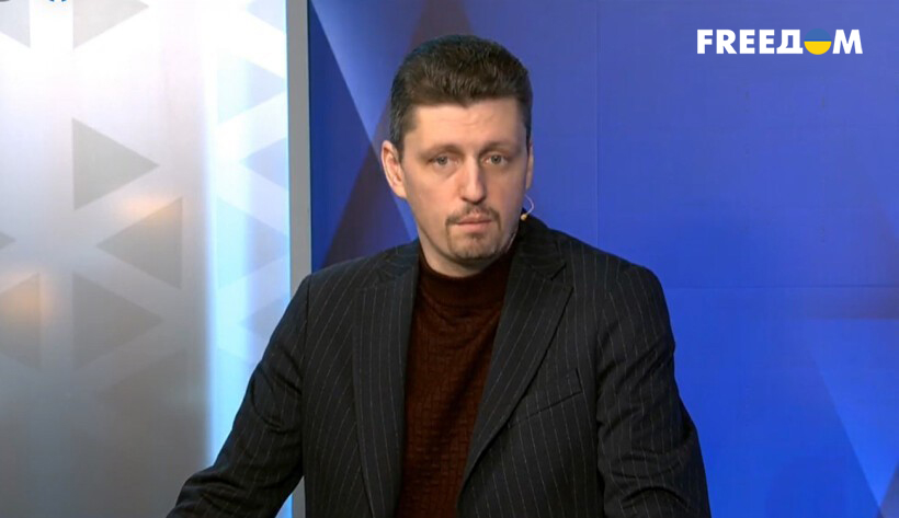 Політолог обговорює мирний договір