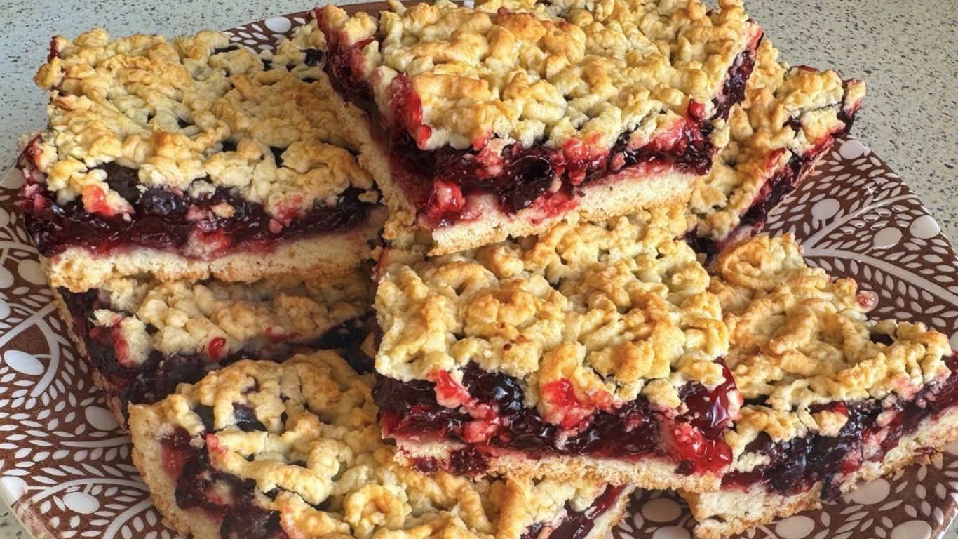 Kruchy tartolet z owocami: prosty przepis na tarte ciasto