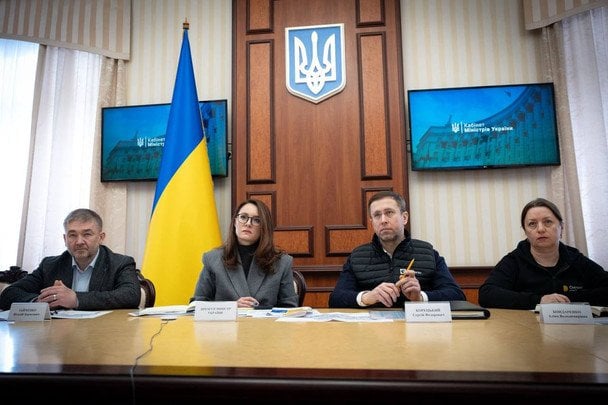 Энергосистема под ударом: свыше 130 тысяч потребителей остались без электричества