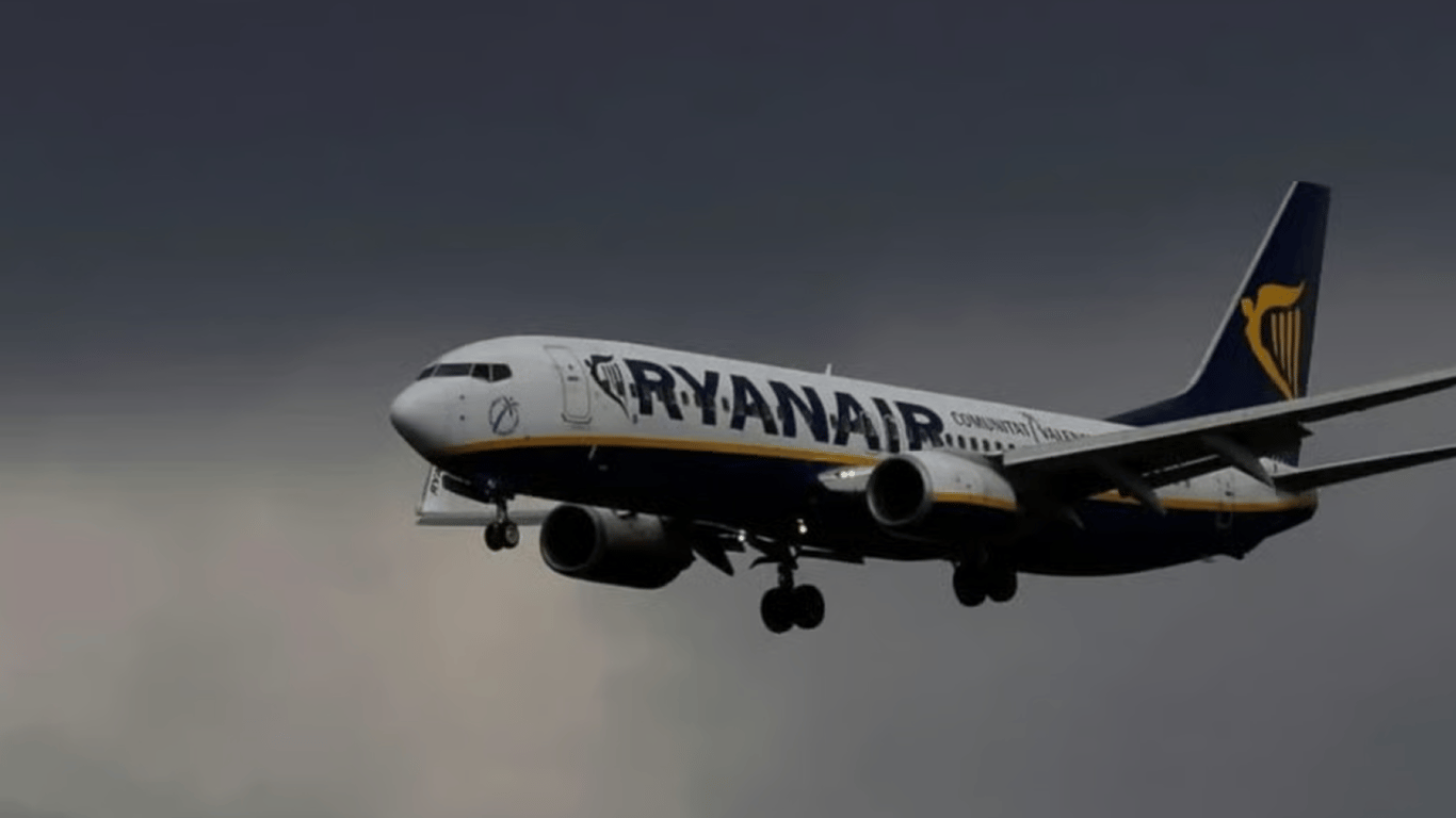 Штраф 500 євро Ryanair