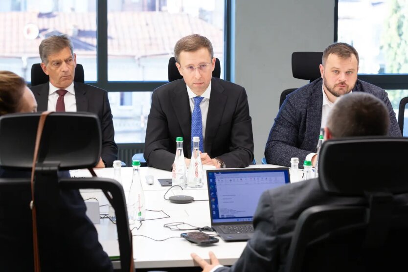 Нафтогаз попередив про загрозу опалювальному сезону через атаки РФ на ГЗС