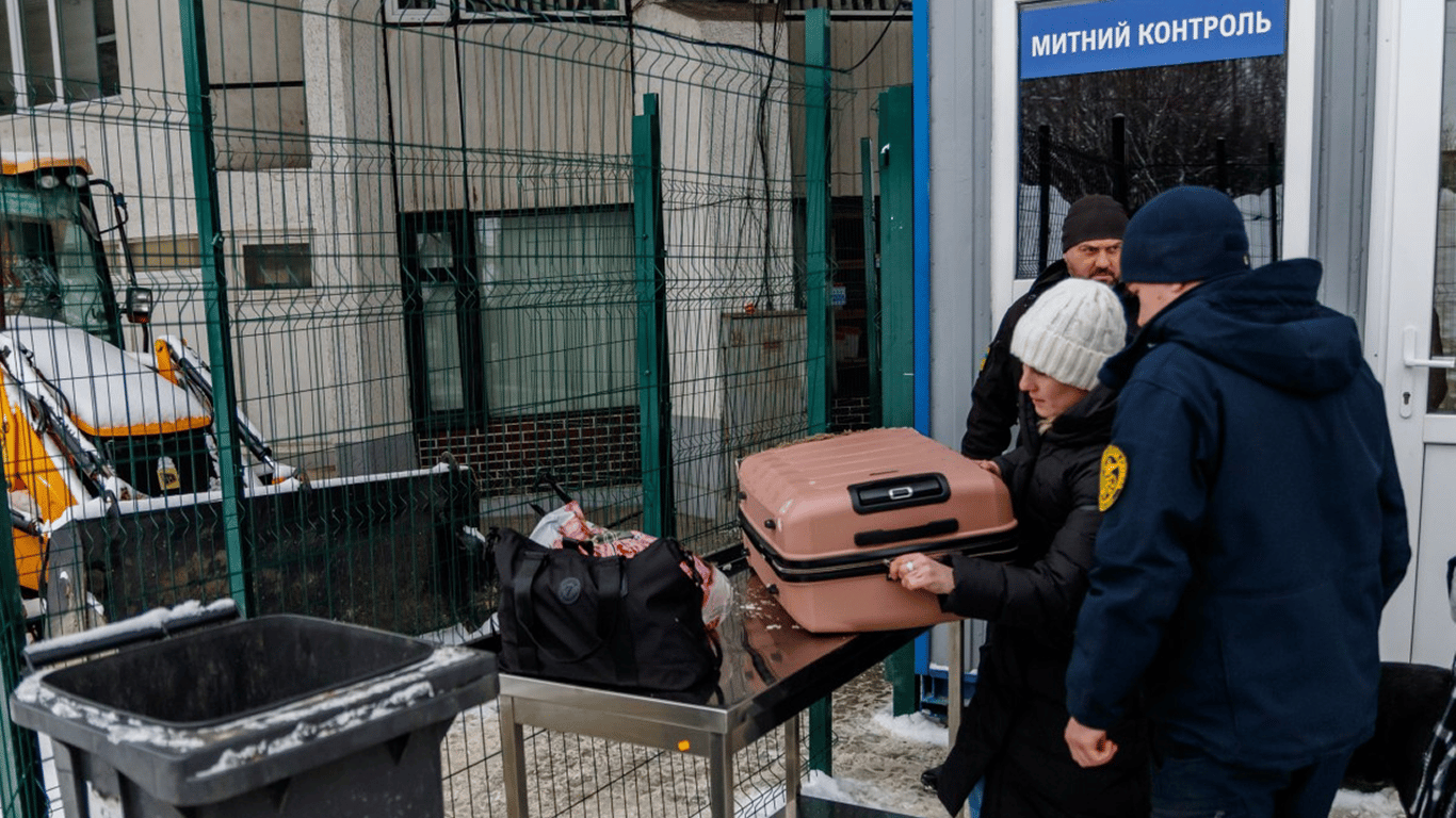 С 2026 года украинцам для поездок в Польшу потребуется электронное разрешение ETIAS