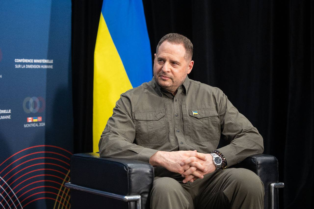 Entlassung des ukrainischen Verteidigungsministers Fedorow: Proteste und personelle Krise in der Militärführung