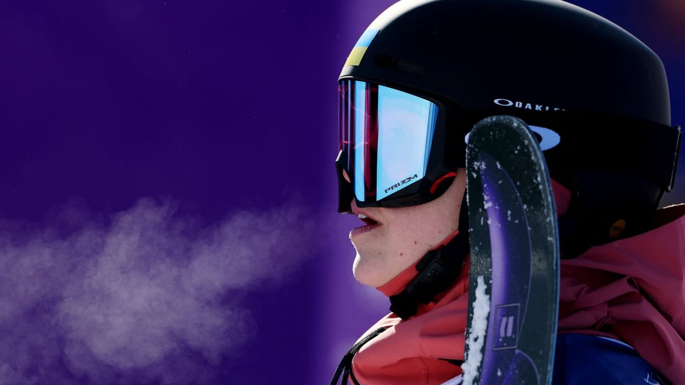 Międzynarodowy Komitet Olimpijski zakazał Katerynie Koziar używania kasku z patriotycznym napisem