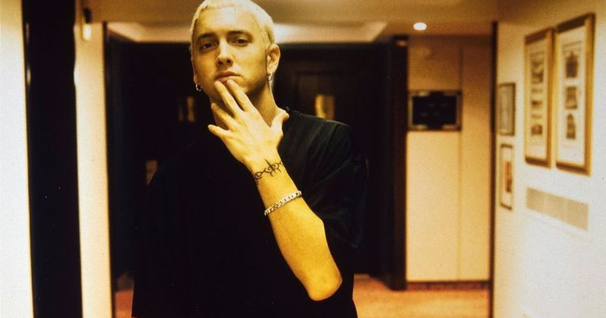 Eminem's Ex-Wife Arrested After Suicide Attempt, Bites Police Officer During Confrontation