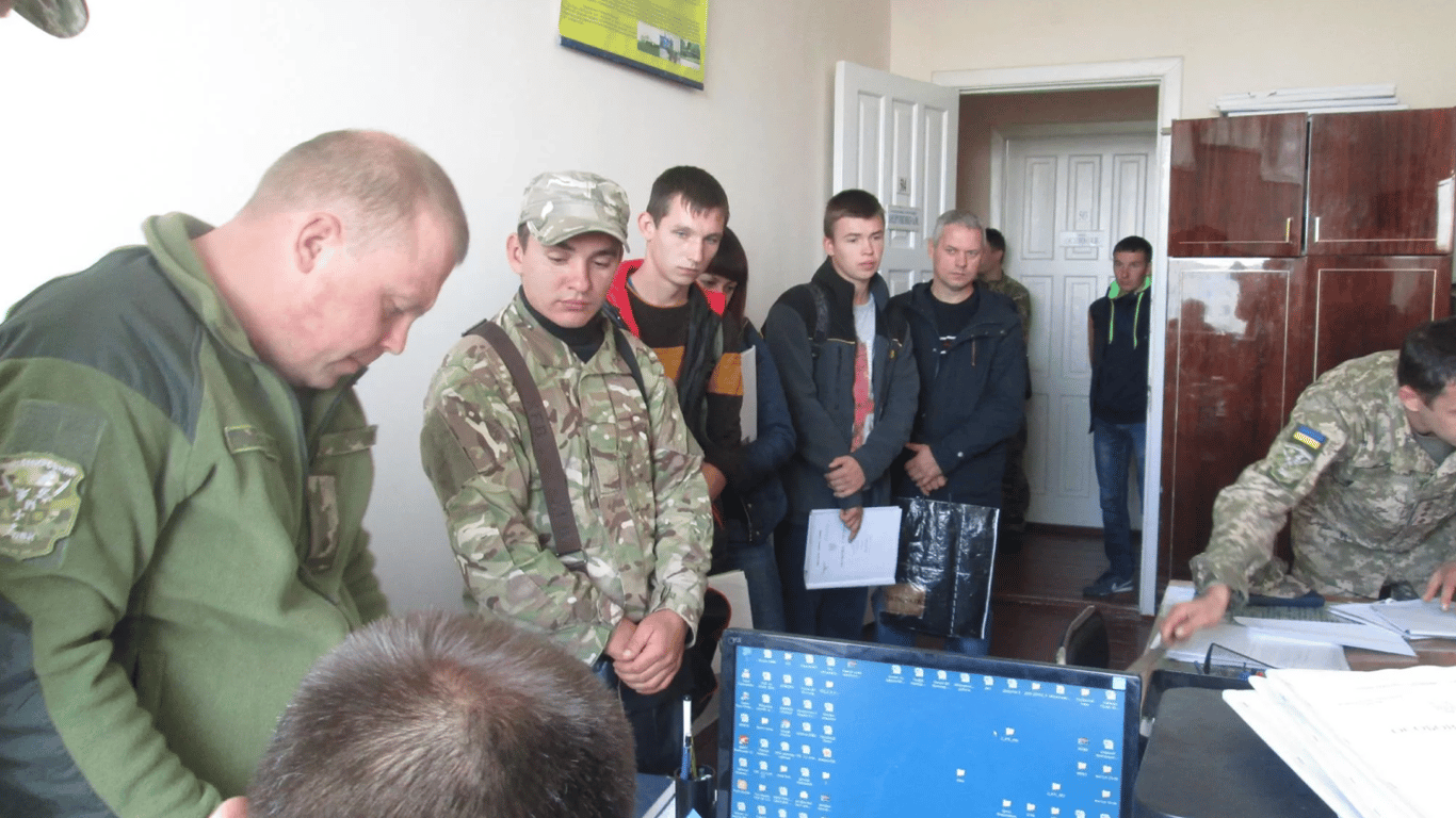 Військовий облік в Україні 2025