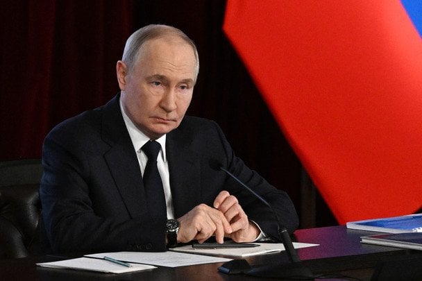 Війна в Ірані допомагає Путіну