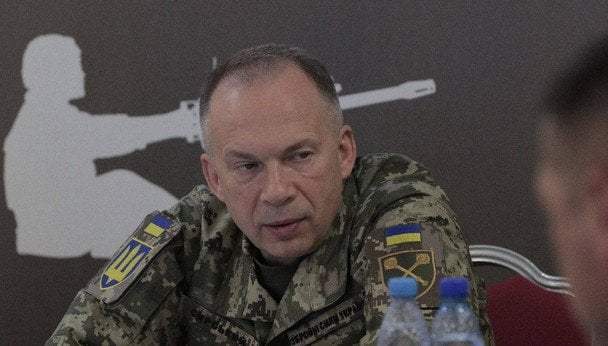 Syrskyi on EW problems in the army