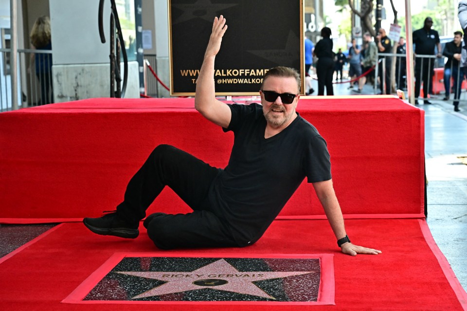 Ricky Gervais forced to build a bat house in his estate: what was the reason