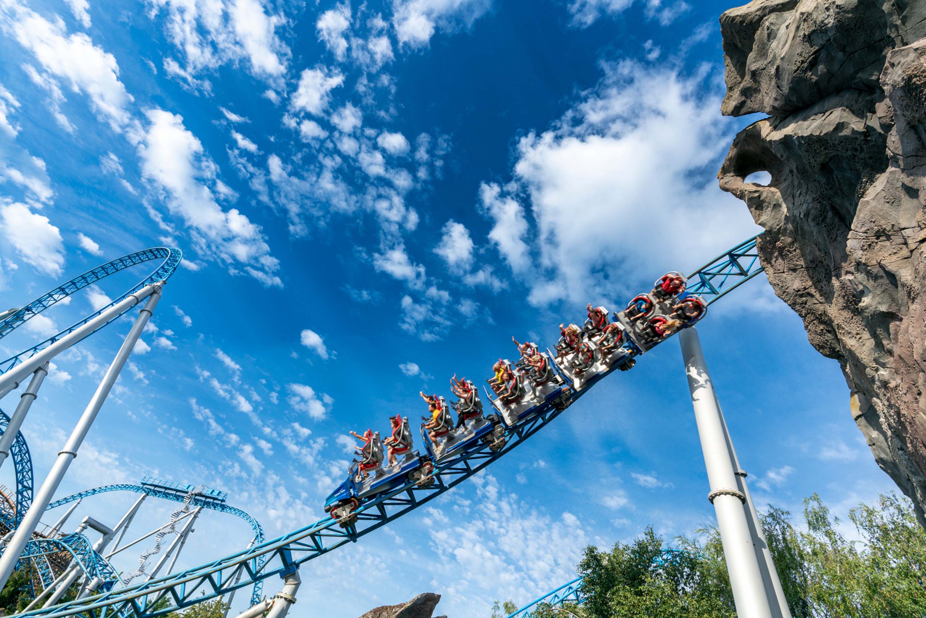 Немецкий Europa-Park обогнал Диснейленд: назван самый лучший парк развлечений в мире