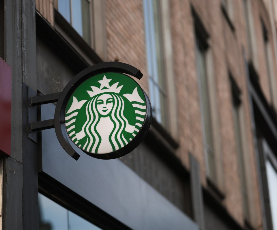 Starbucks закриє частину кав'єнь у Британії: які магазини припинять роботу