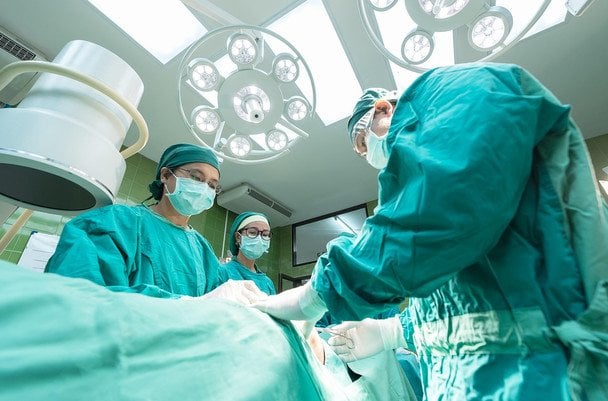 Śmiertelny przypadek wścieklizny w USA: choroba została przeniesiona poprzez przeszczep nerki