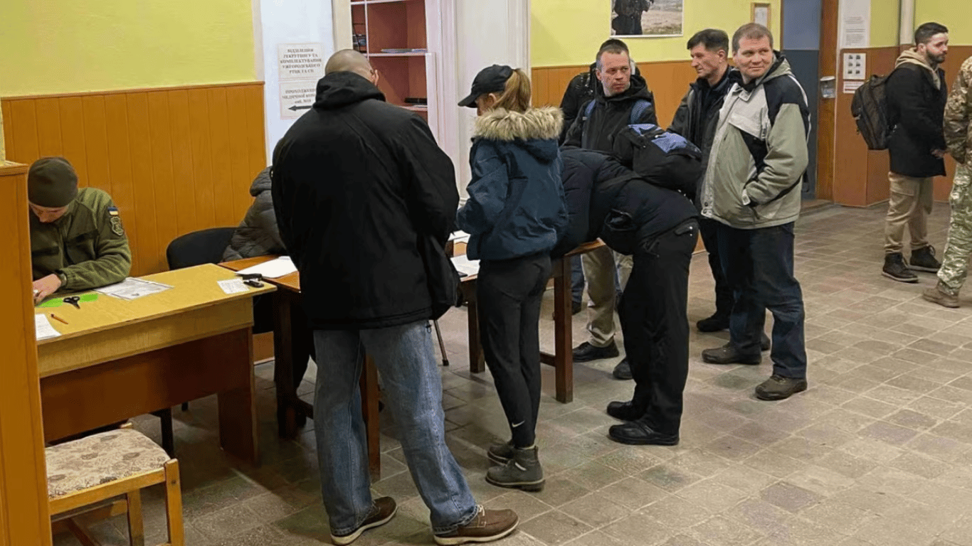 Військовозобов'язані змінюють реєстрацію