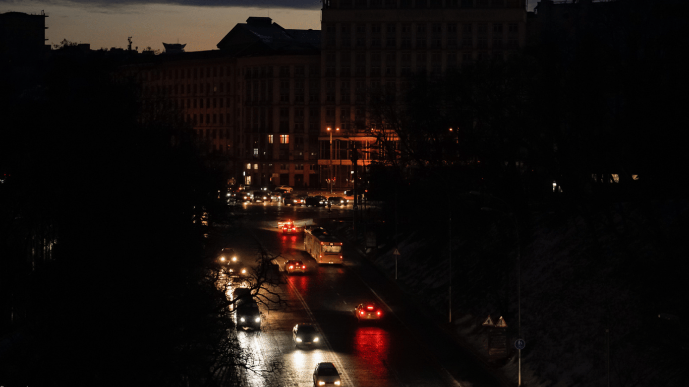 Львов и область переходят на почасовое отключение электричества с 29 января
