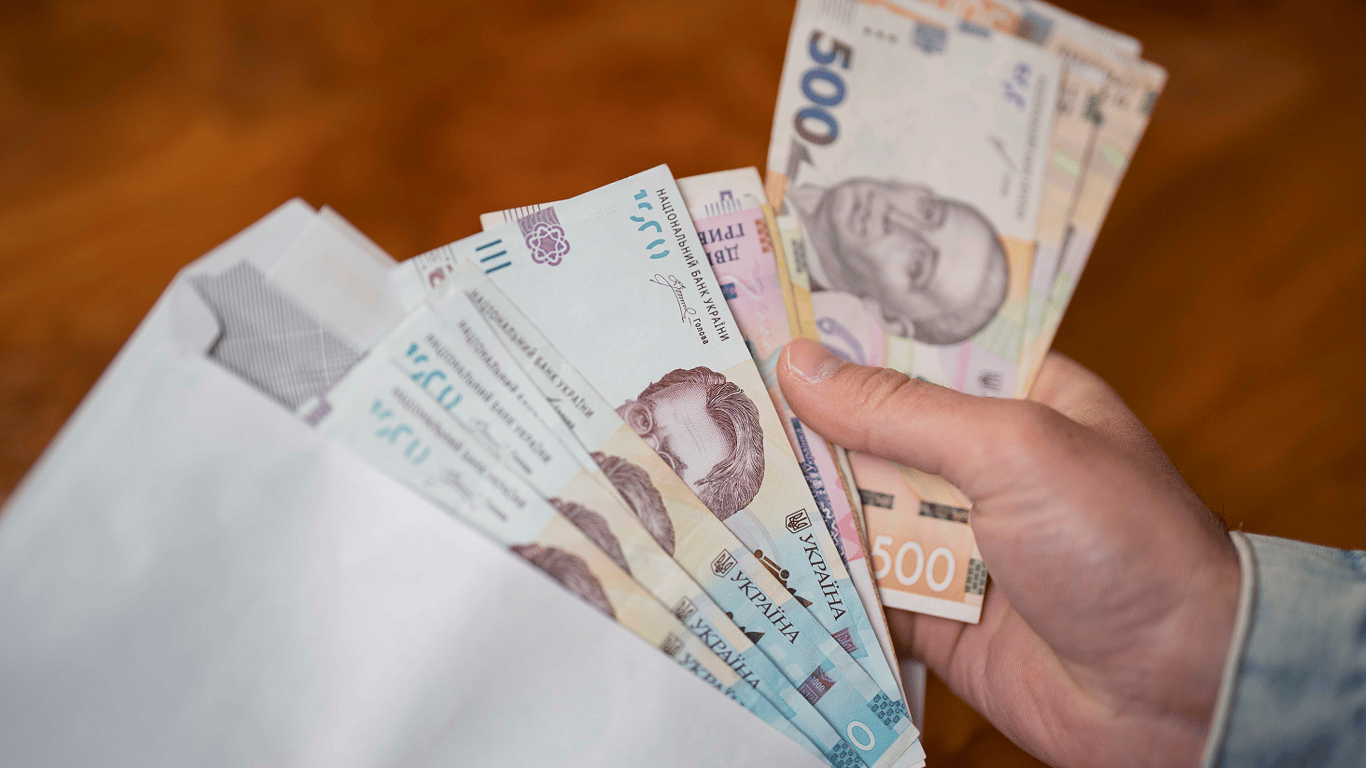 Od marca 2026 roku w Ukrainie wzrosły emerytury – ile dostaną weterani i osoby z niepełnosprawnością