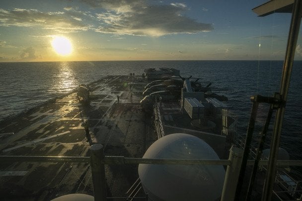 десантний корабель USS Tripoli