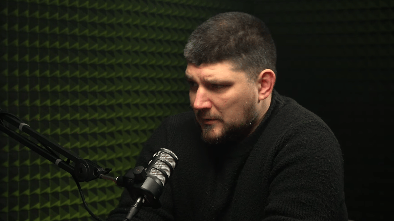 Денис Капустін в інтерв'ю