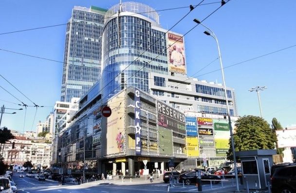 Потоп у ТЦ «Гулівер» в Киеве: на первом этаже более 20 см воды