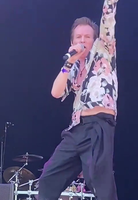 Mark Shaw from Then Jerico appears on stage after 40 years: how the singer has changed