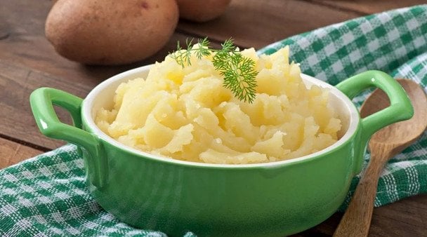 4 powszechne błędy w przygotowywaniu puree ziemniaczanego: jak uzyskać idealną konsystencję