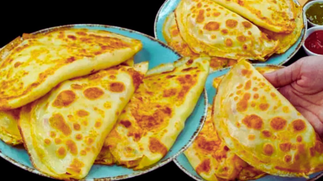Млинці з куркою та сиром