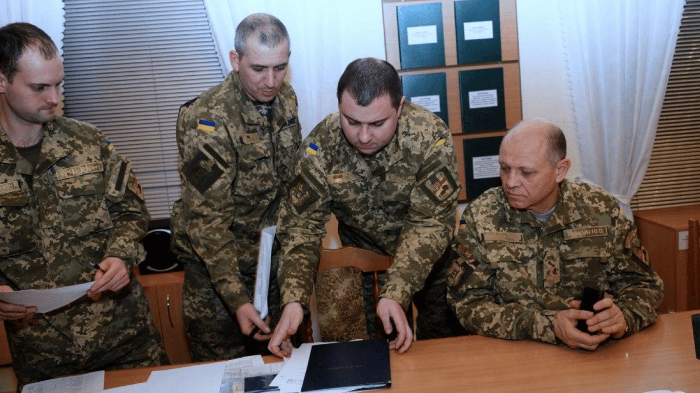 Запорожский военкомат потратит 333 млн гривен на авиаперелёты иностранцев