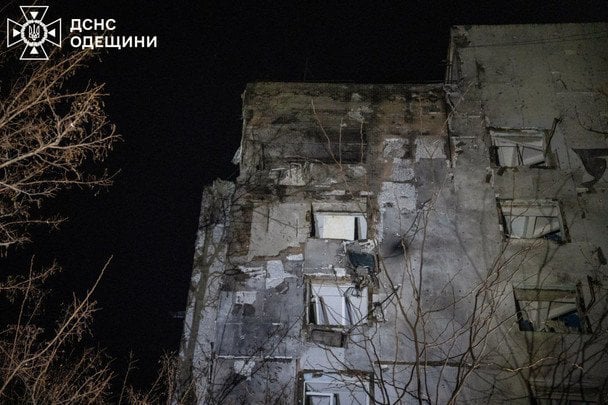 Новая волна обстрелов: Киев, Днепр и Одеса пострадали от ракет и дронов