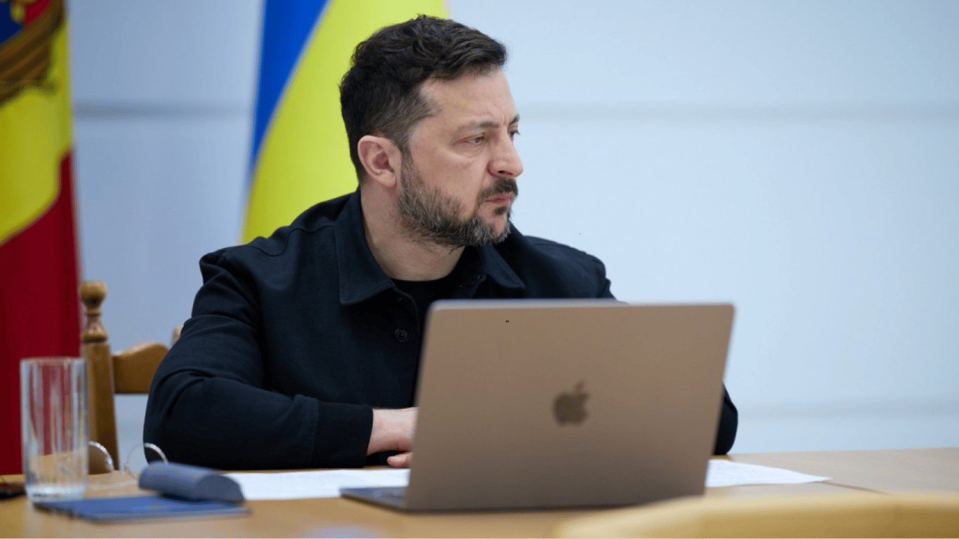 Зеленський вручає орден Білого Орла