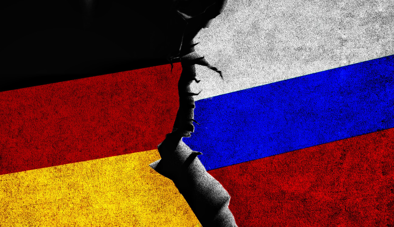 Russischer Diplomat wegen Spionage ausgewiesen: Drohnen-Informationen für Ukraine im Fokus