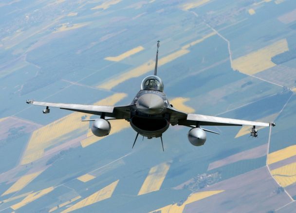 Румунія підняла F-16 через російські дрони: як відреагували союзники