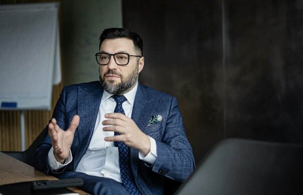 Ile kosztują panele słoneczne i magazyny energii? Kiedy zwraca się inwestycja?