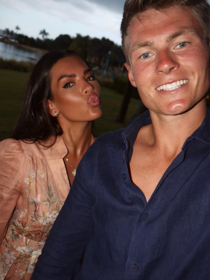 Michael Owen's daughter enjoys vacation with billionaire's son: bright photos
