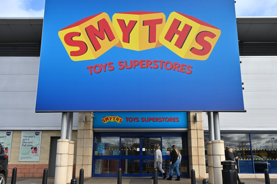Сеть Smyths Toys начала распродажу игрушек со скидкой 50%: подробности акции