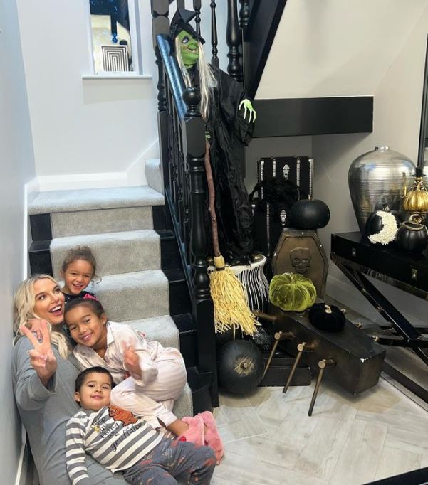 Actress Helen Flanagan Reduces the Price of Her Mansion for the Second Time: What Happened