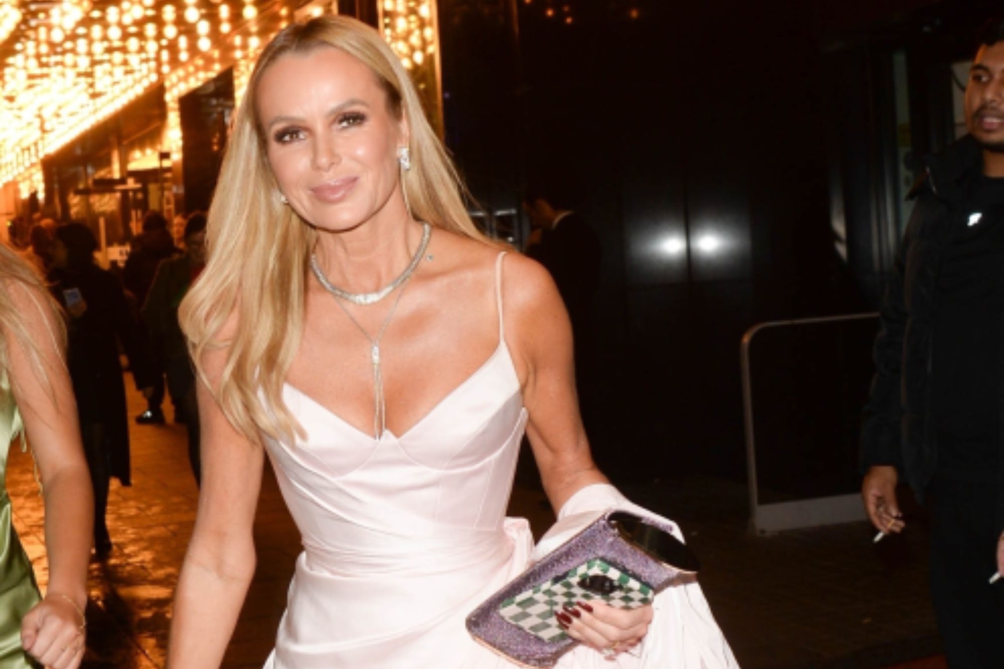 Premiere of Wicked in London: Stars in Stunning Outfits on the Green Carpet