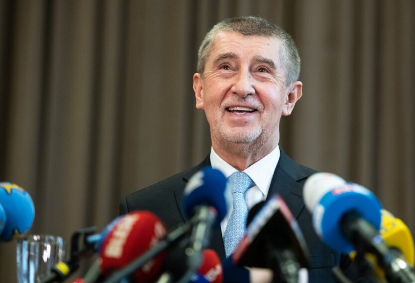 Зеленский провел переговоры с Бабишем: о чем договорились лидеры