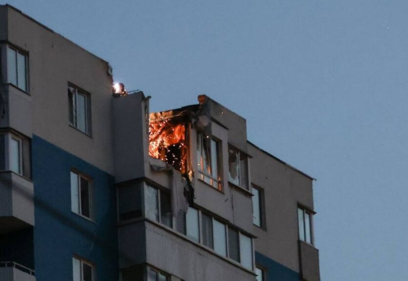 The enemy attacked Kharkiv at night: there are hits on residential buildings