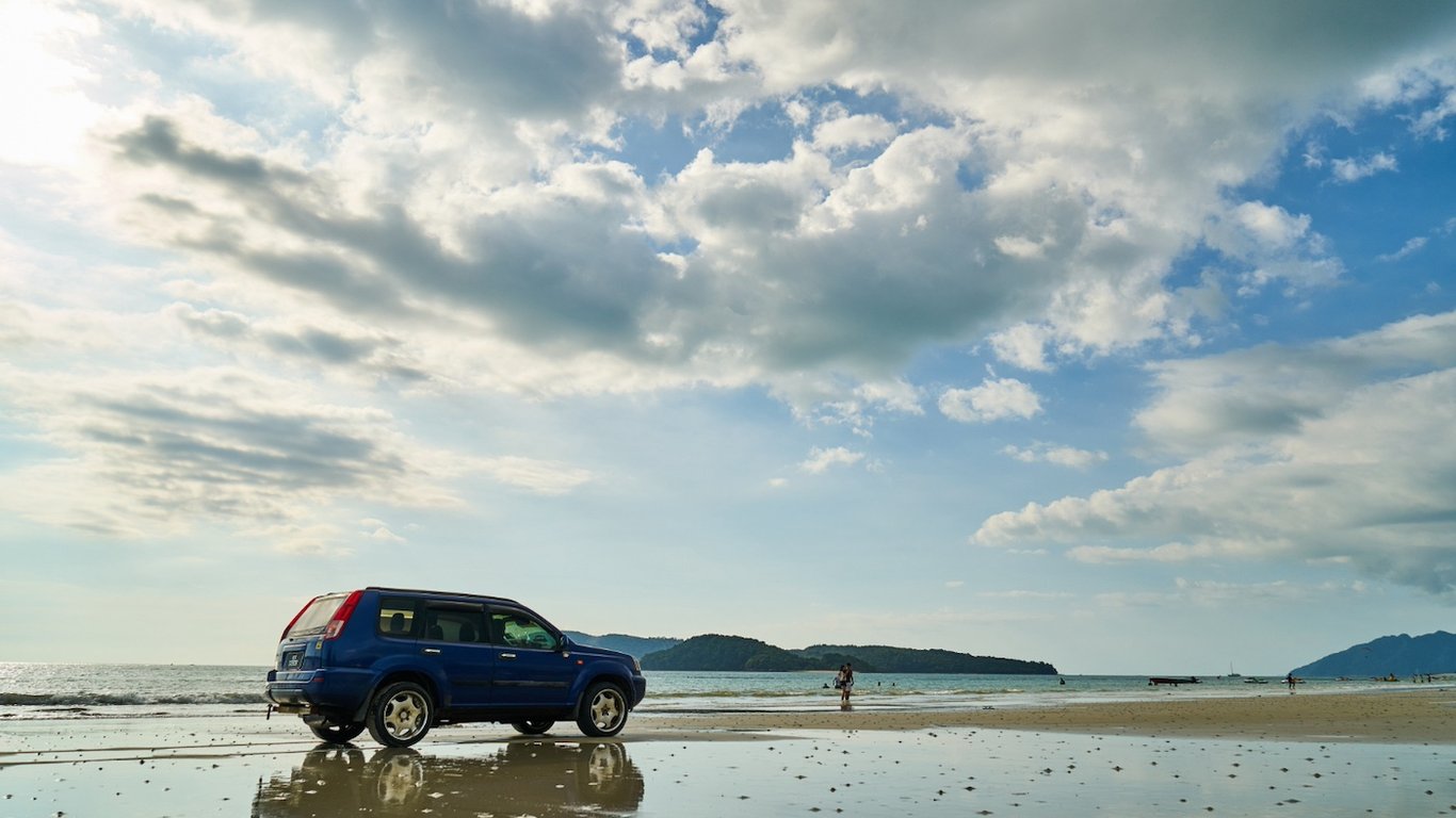 What is the fine for parking a car on the beach