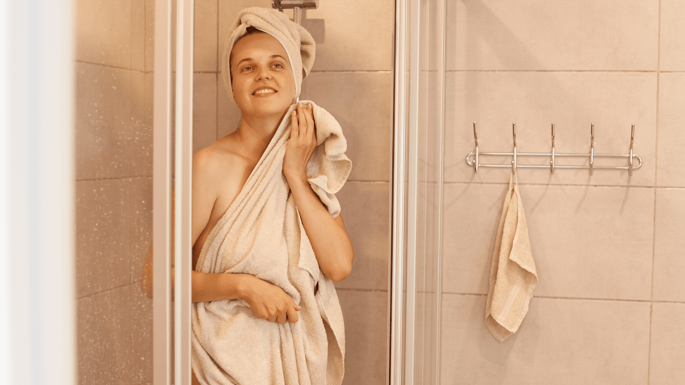 Why you couldn't wash with hot water after 8:00 PM in the USSR — a strange fact