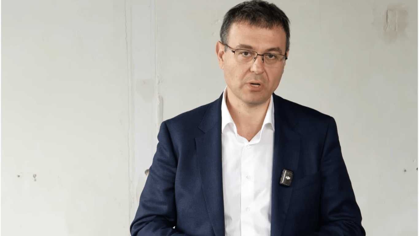 Cash Salaries — Hetmancev Named How Much the Country Loses