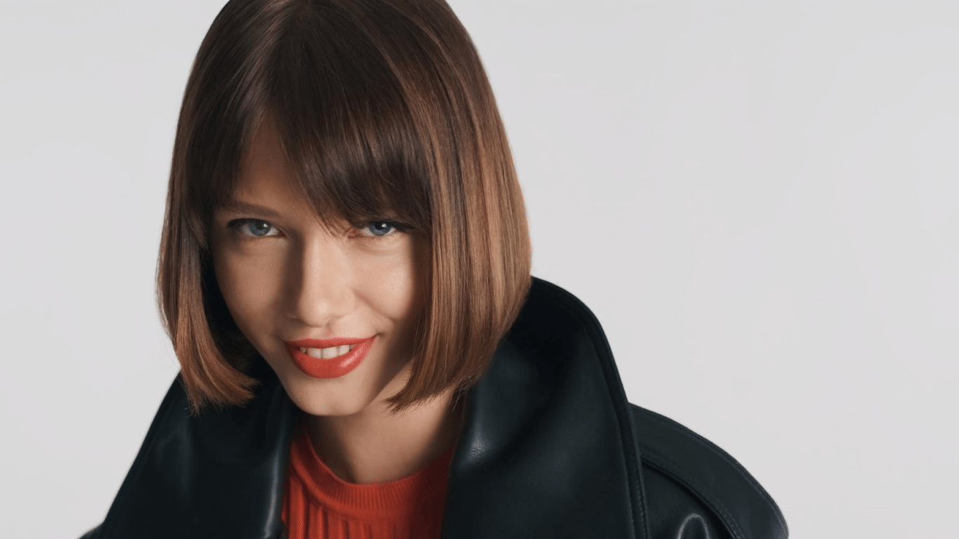 Bangs that make you look 10 years younger — choosing after 40