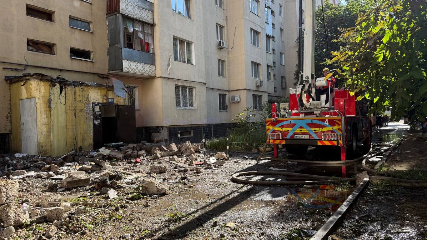 Россия намеренно бьет по гражданским объектам Одесской области,— Братчук