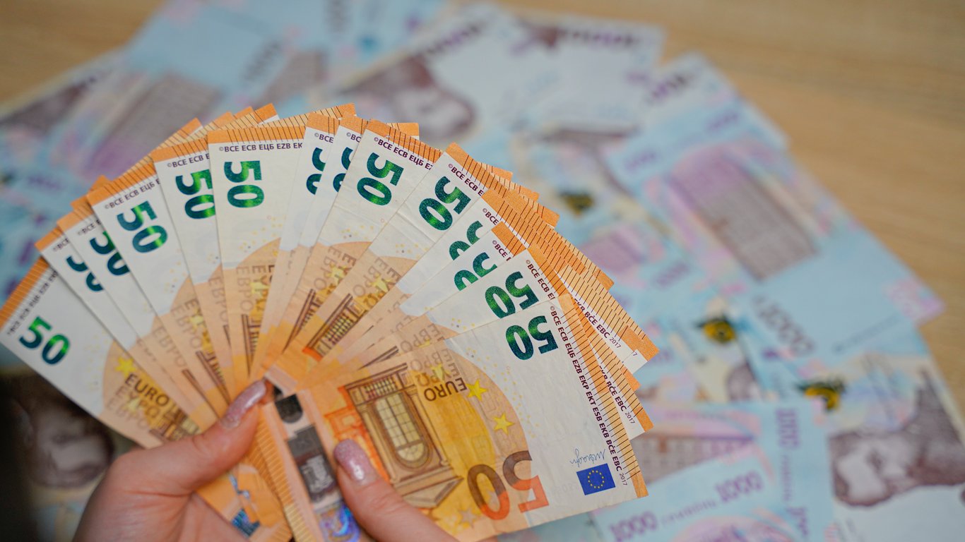 EU country to reduce payments for refugees from Ukraine — who will be affected