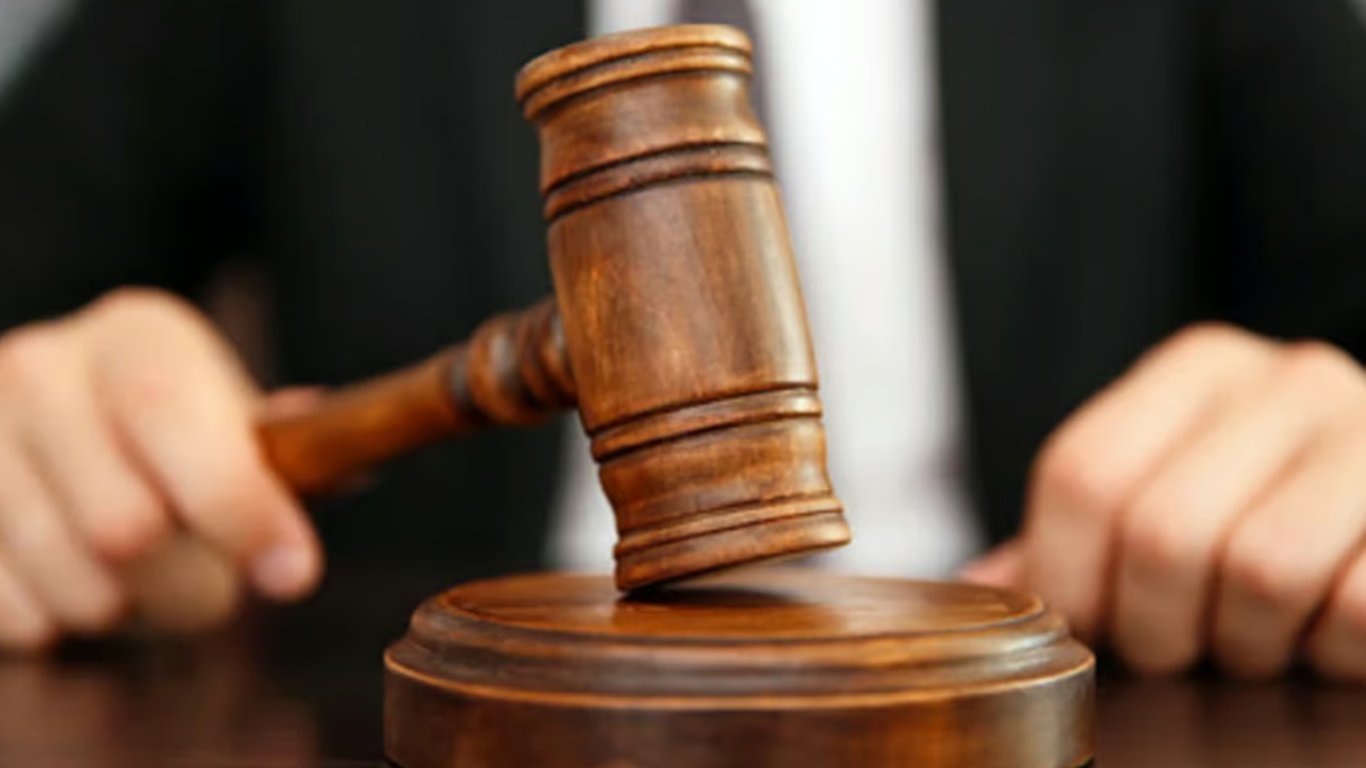 Чоловік продавав гуманітарні авто для ЗСУ — як покарав суд