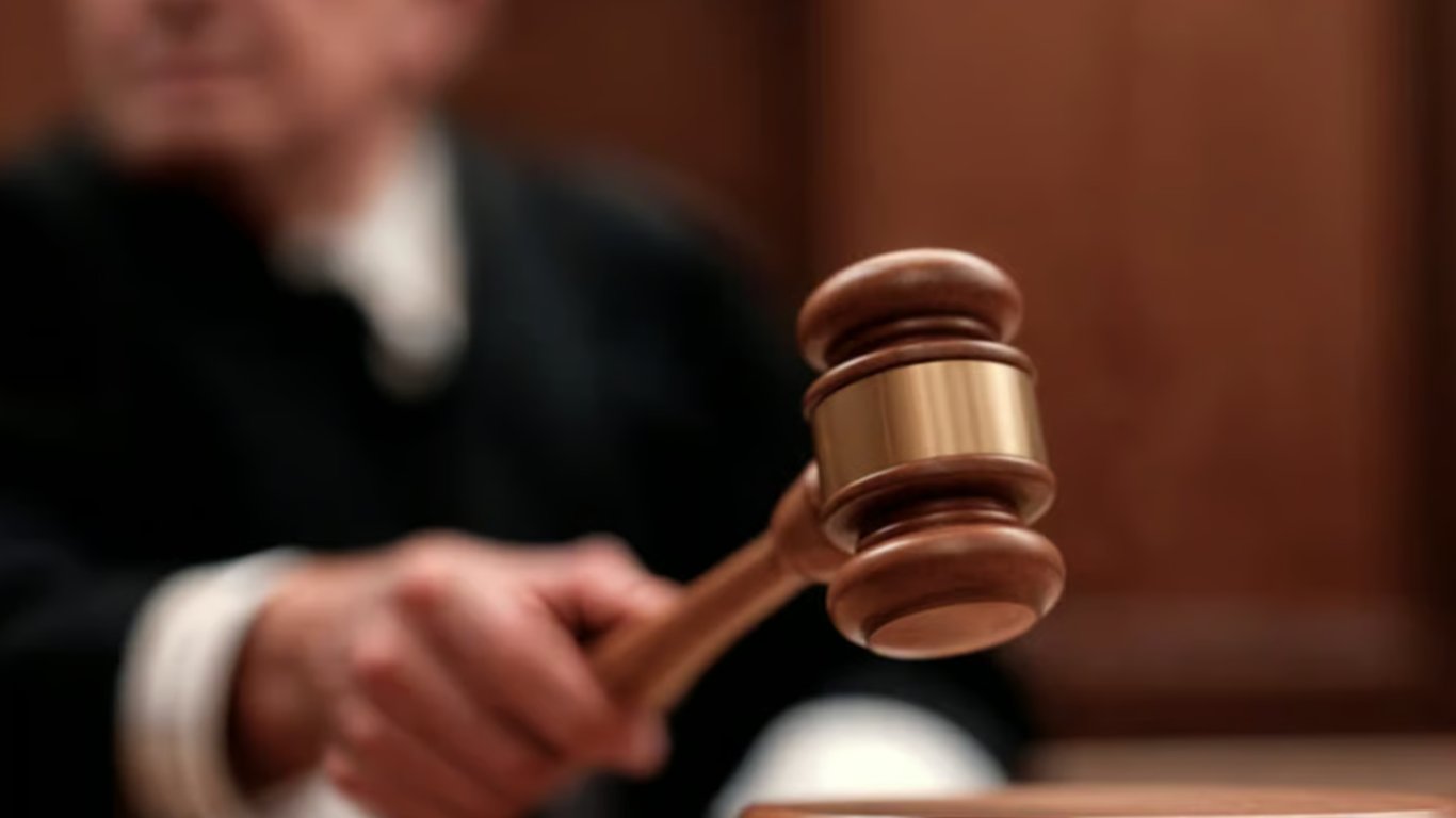 За фіктивну службу отримав понад 1 млн гривень — що вирішив суд